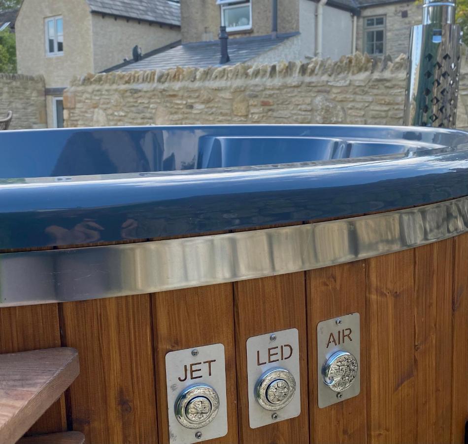 Holiday home Luxury Cotswold With Hot Tub In On The Wold! Stow-on-the-Wold