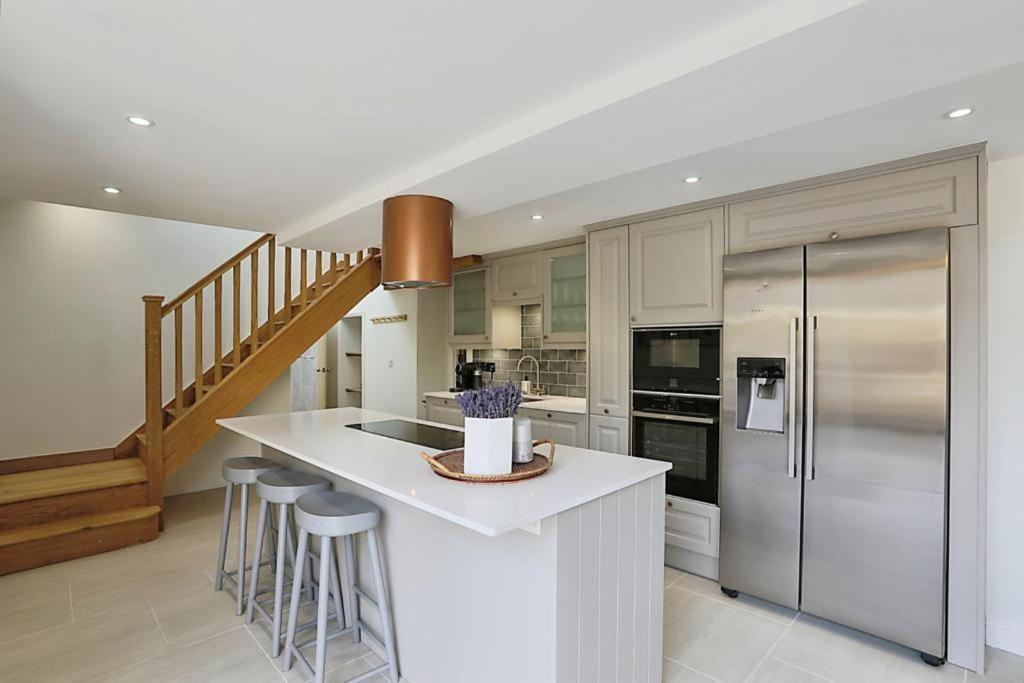 Luxury Cotswold With Hot Tub In On The Wold! * Stow-on-the-Wold